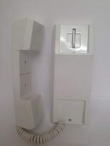 AI.5400/10  Intercom Handset for Intercom System 5 (4+1) wire, white avorio color, with/1button for audio